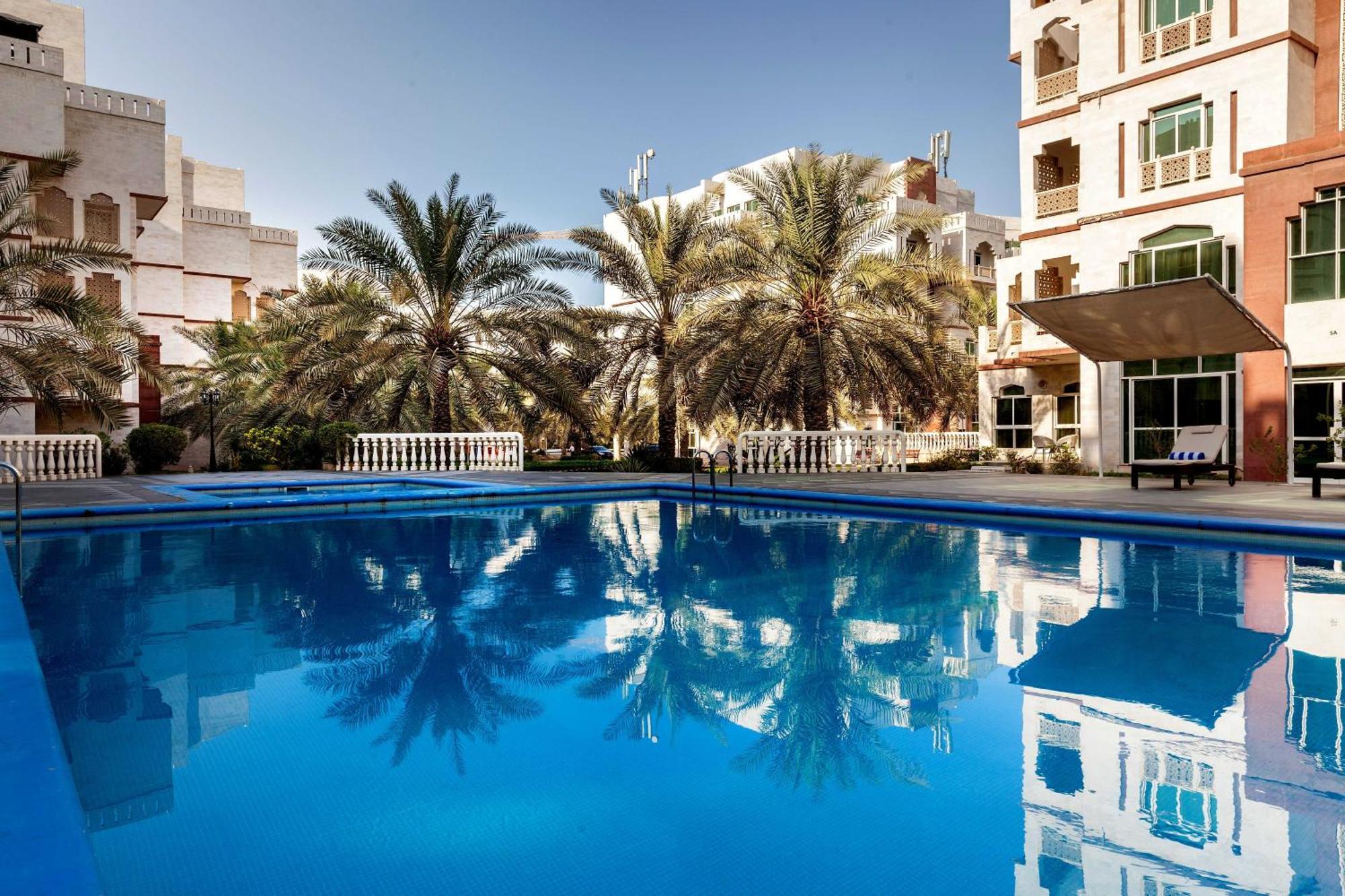Muscat Oasis Residences Екстериор снимка