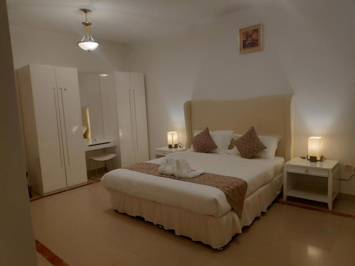 Muscat Oasis Residences Екстериор снимка